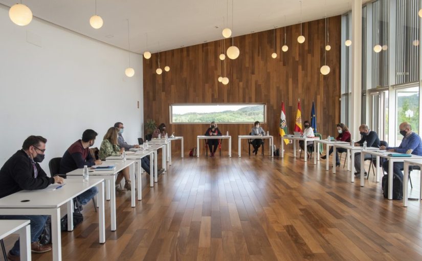 El Gobierno de La Rioja revisará la Directriz de Suelo No Urbanizable para verificar si la protección del territorio que contempla es la necesaria y suficiente