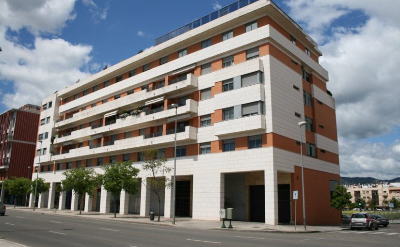 Sentencia del Tribunal Supremo sobre la inexistencia de imposibilidad material de demolición de parte de un edificio en la ciudad de Valencia