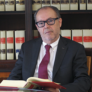 Experto en expropiaciones advierte que la competencia jurisdiccional podría cambiar y estar en los juzgados y no en los tribunales superiores de justicia